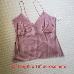 NWT Meghan Noland silk lace top. Size M.